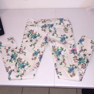 Flower jeans 🌸